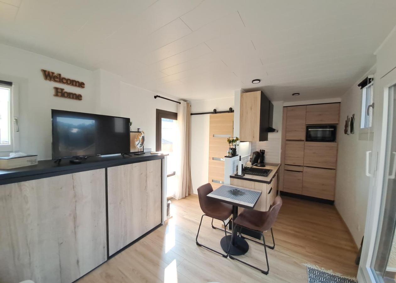 Studio Climatise Cosy Avec Grande Piscine Chauffee Agde Exterior photo